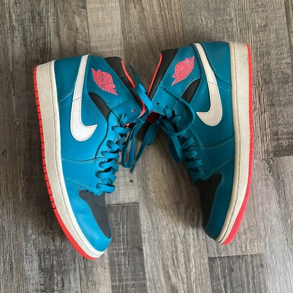 Air Jordan 1 mid infrared 23 tropical teal/black/white basketball sneake…